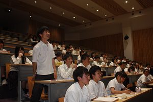 発言